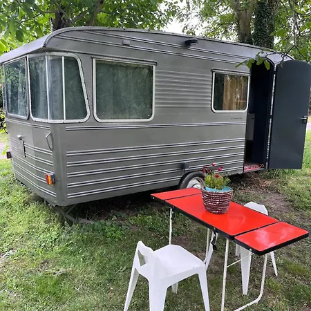 Tente de luxe Les Du Vigné